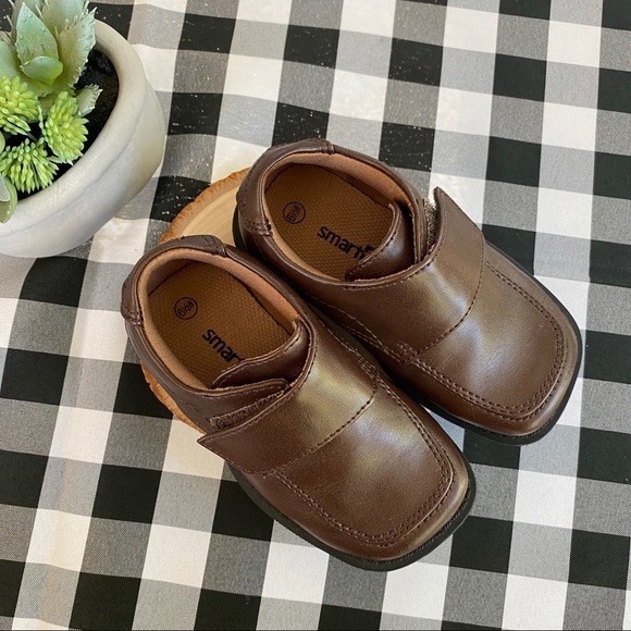 Smartfit Brown Velcro Dress Shoes - Picture 3 of 7